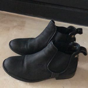 Steve Madden Black Booties